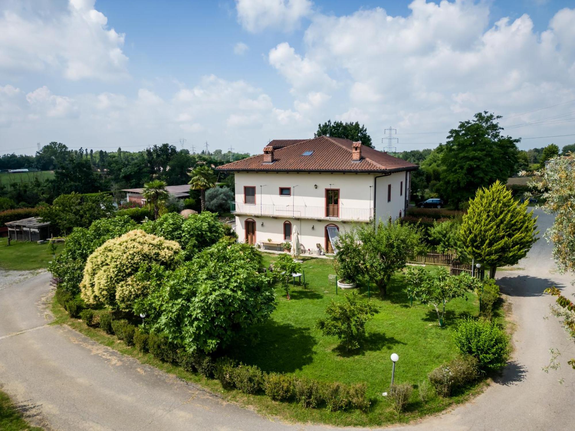 Agriturismo Parco Campofelice Lombardore Bagian luar foto