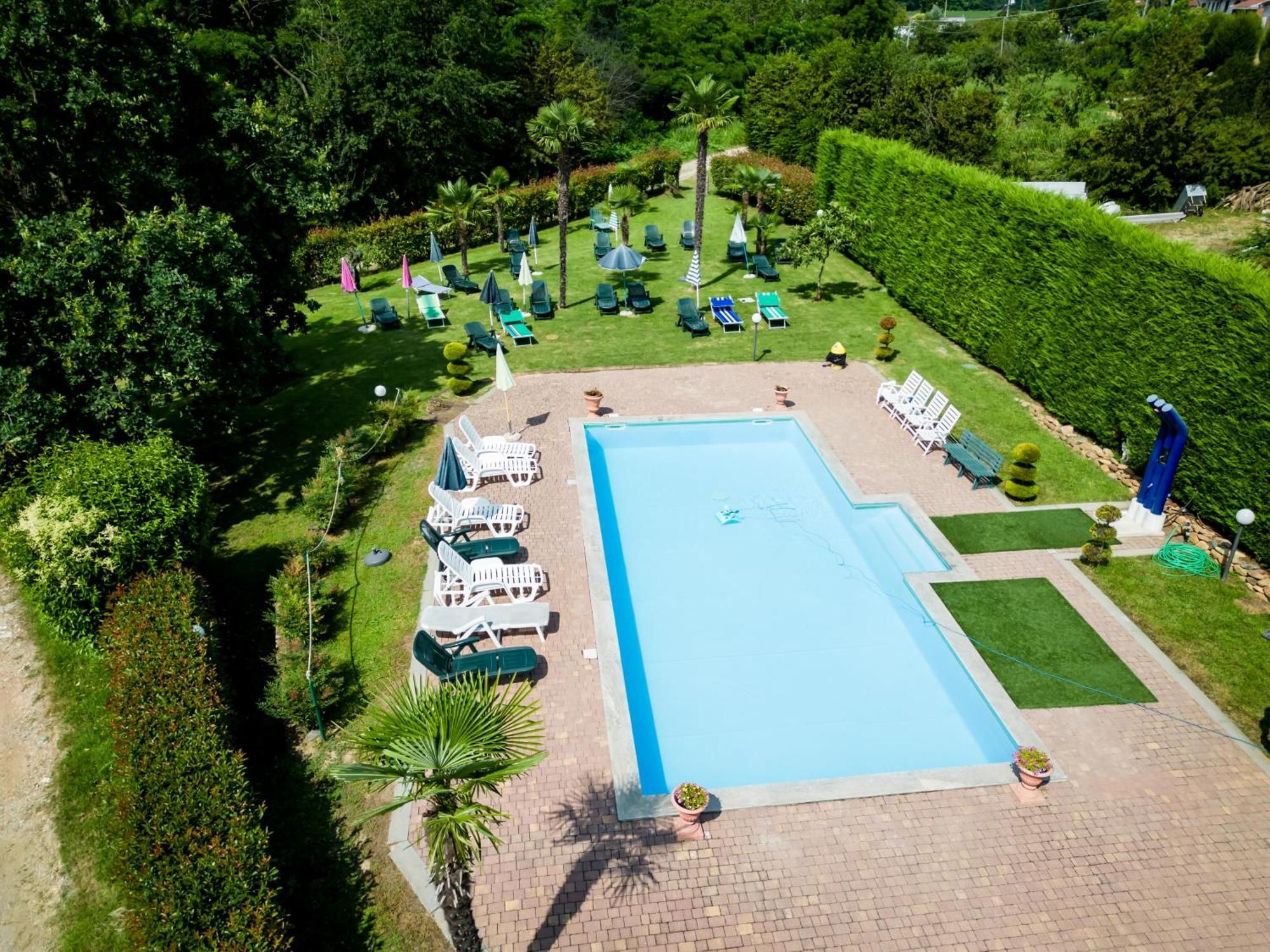 Agriturismo Parco Campofelice Lombardore Bagian luar foto
